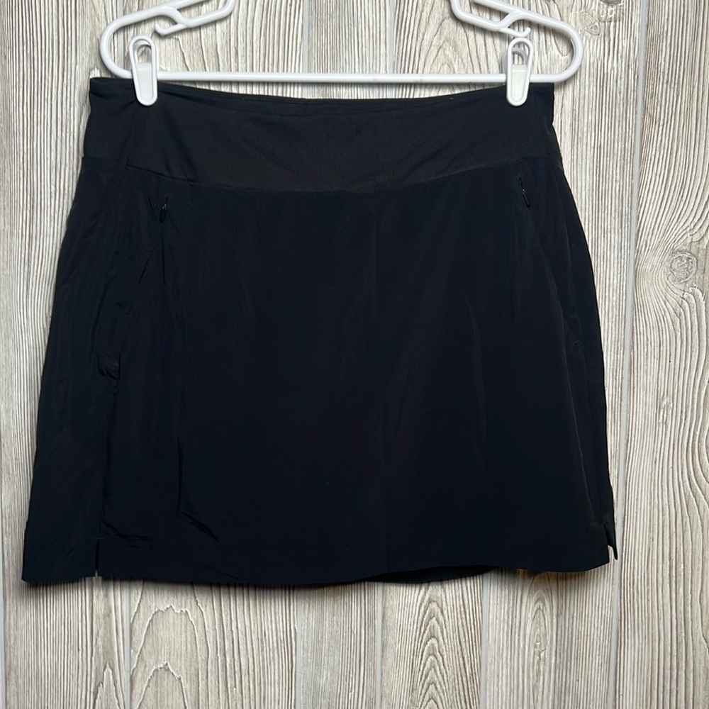 Athleta Black Soho Skort UPF 50 Stretch Womens Size 12 Black Zip Pockets Lined